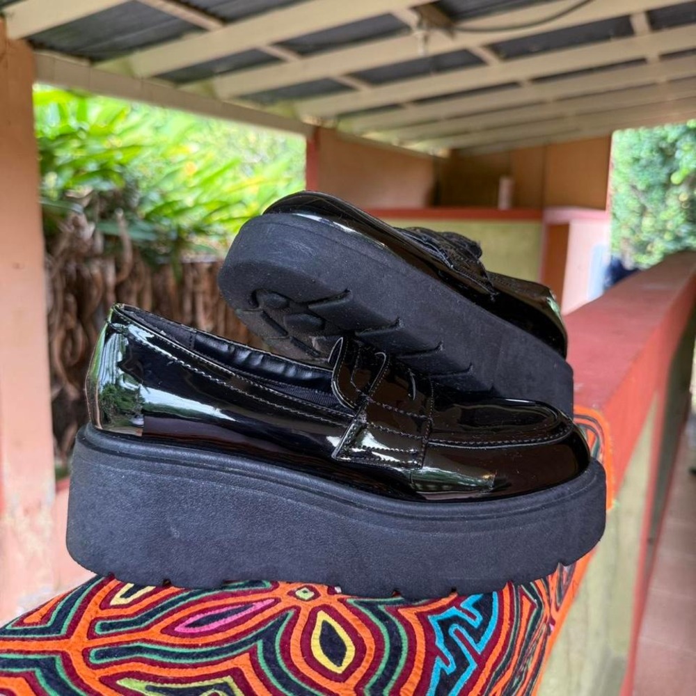 Black Patent Platform Loafers Womens Size‎ 7 Chunky Shoes Gothic Emo Punk School